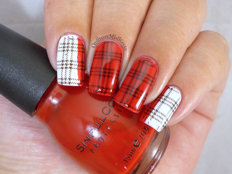 White and red plaid nail art