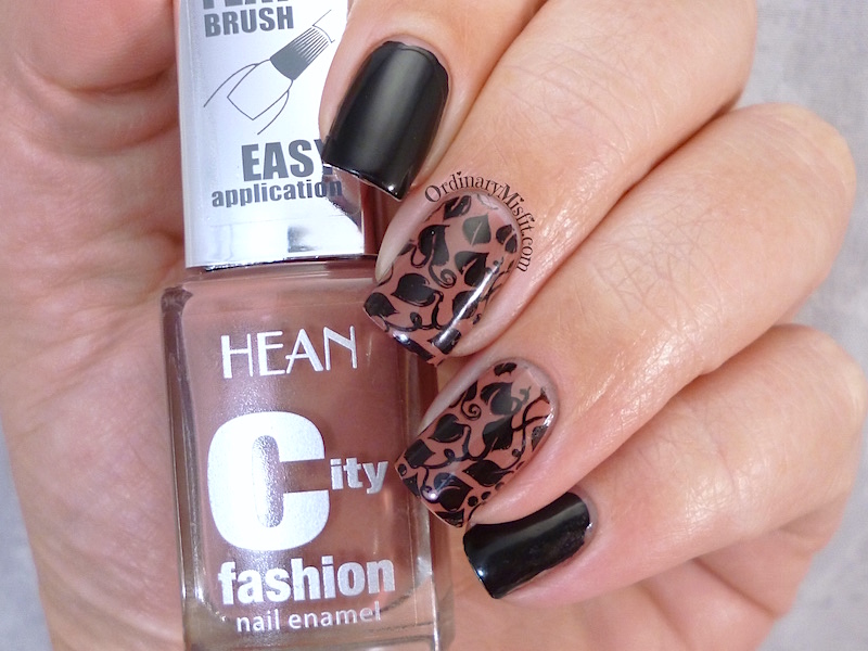 Hean City Fashion #21 with nail art