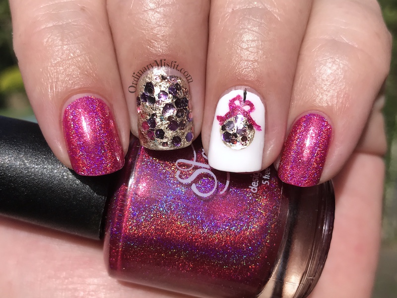 Pinkmas nail art