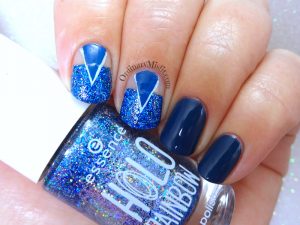 31DC2018 Day 5- Blue nails