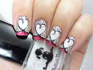 I heart pink art nail art