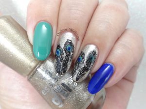 Polished Pretties monthly manis April - Peacock