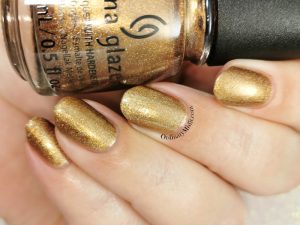 China Glaze - Glow-worthy